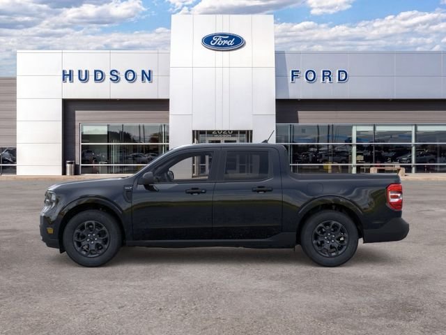 New 2026 Shadow Black Ford XLT image 3