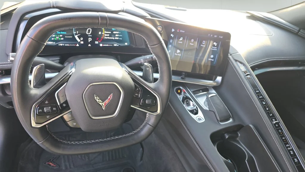 Used 2024 White Chevrolet Stingray image 14