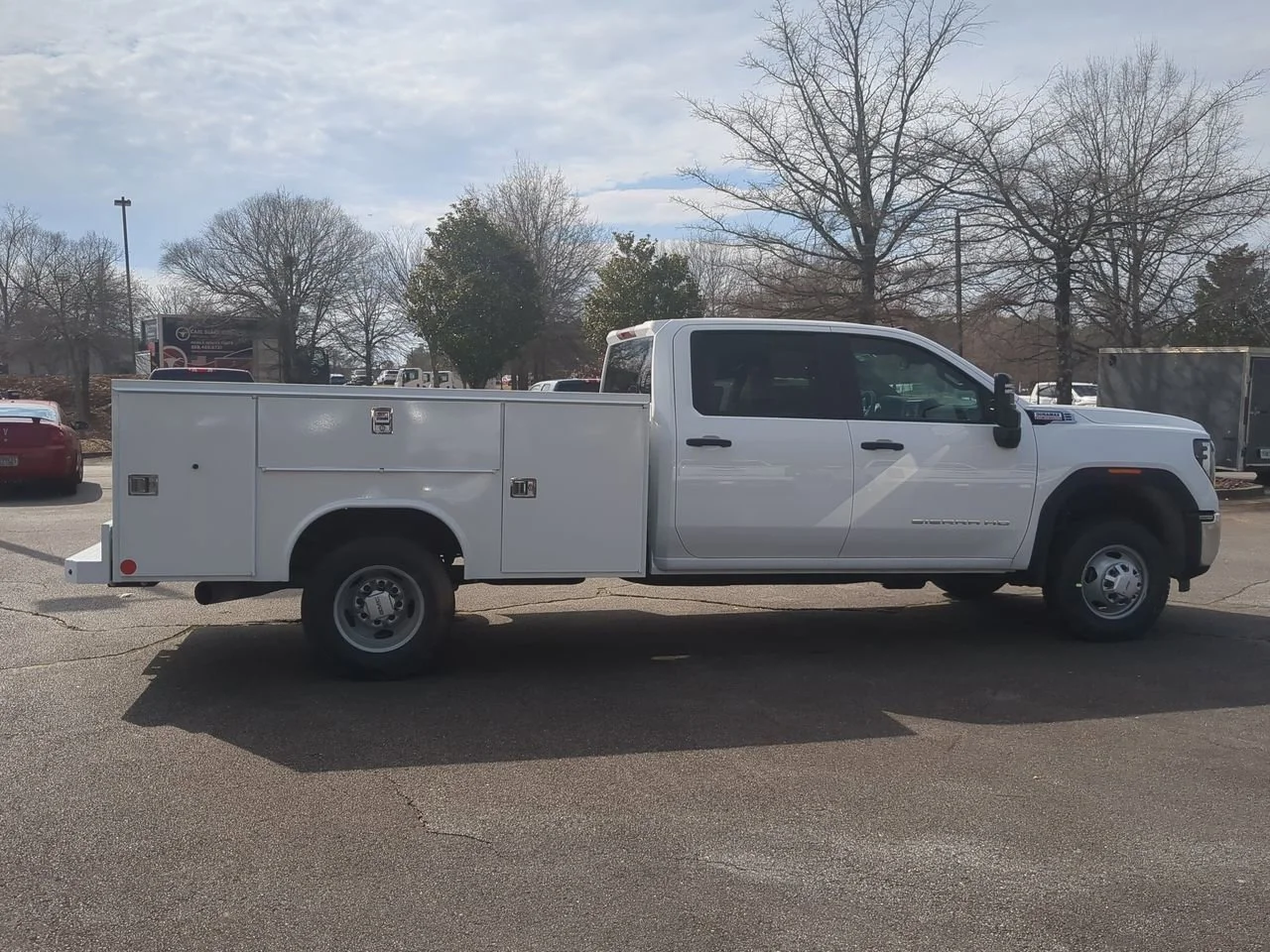 New 2026 Summit White GMC Pro image 9