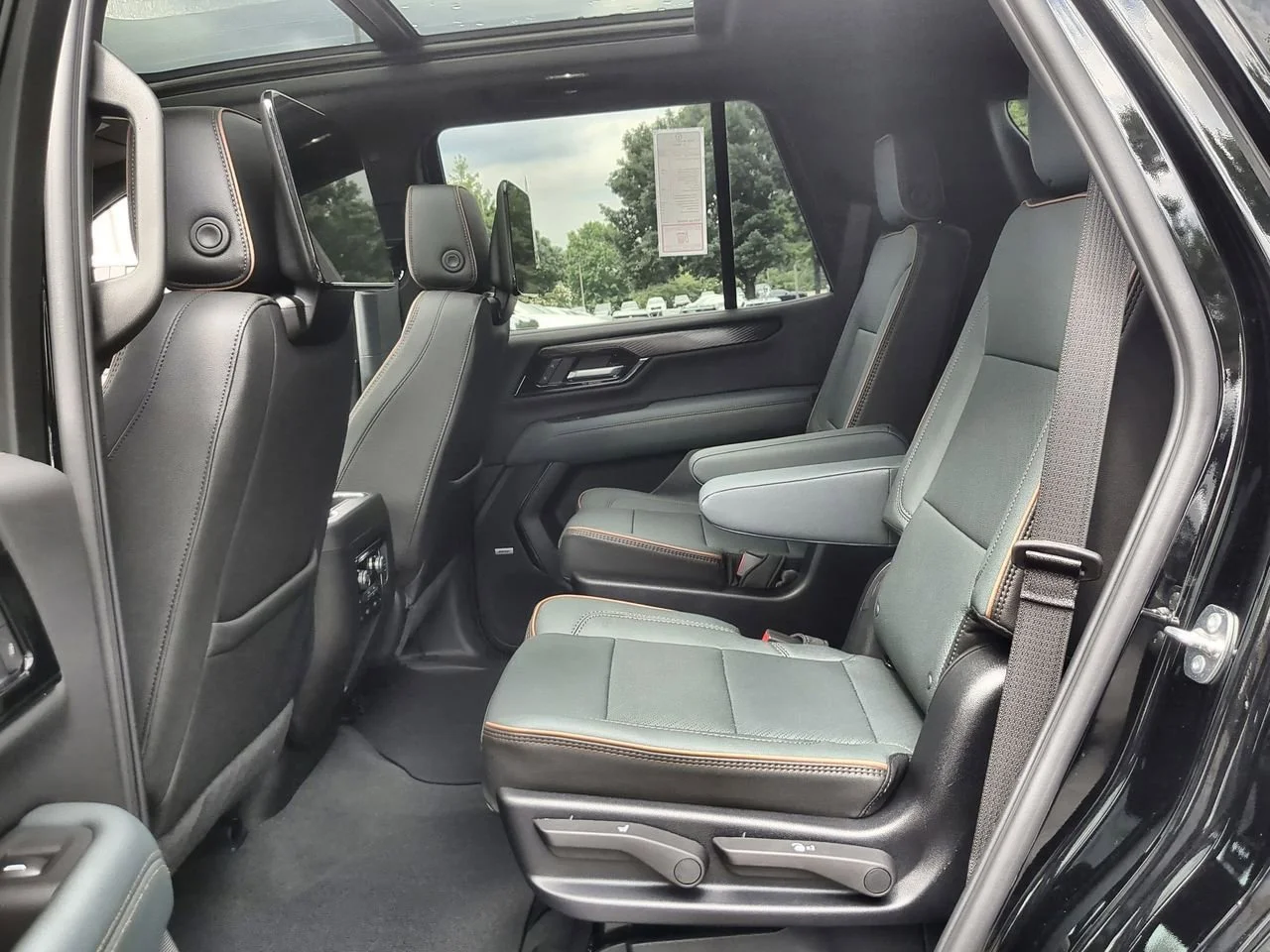 New 2026 Onyx Black GMC AT4 image 26