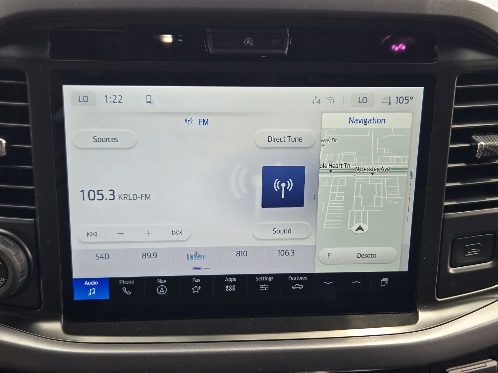 New 2026 Carbonized Gray Metallic Ford XLT image 11