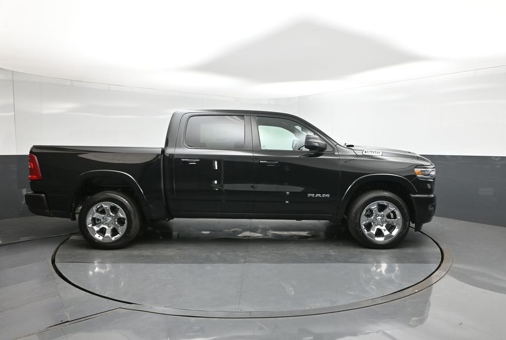 New 2026 Diamond Black Crystal Pearlcoat RAM Big Horn/Lone Star image 26