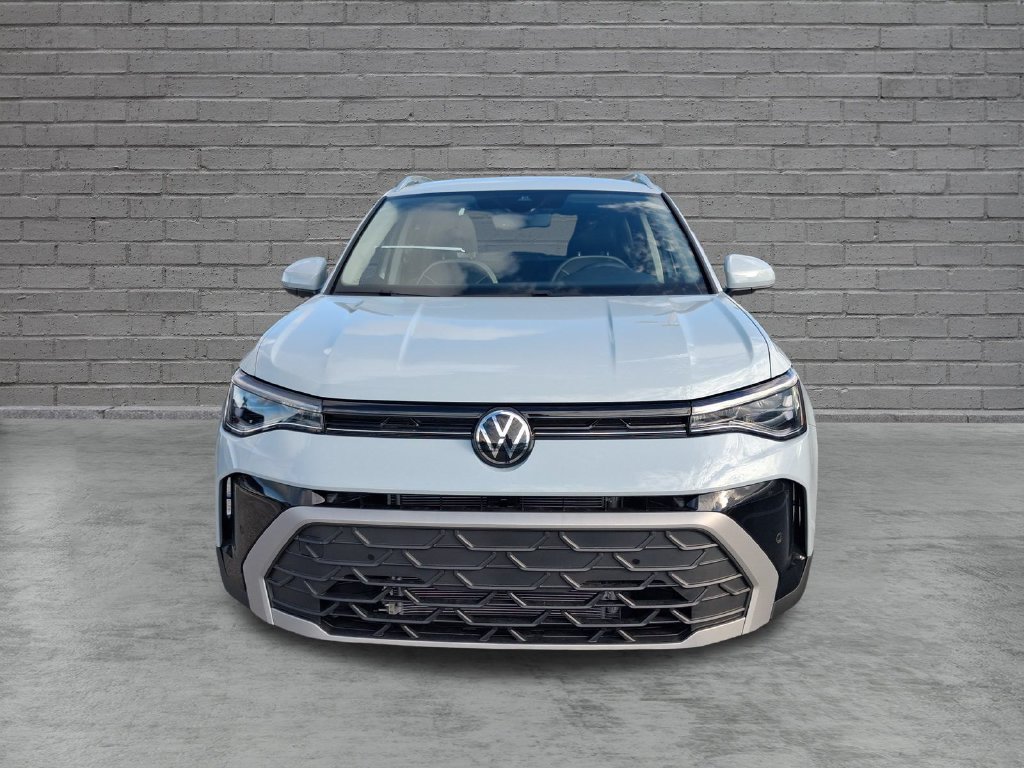 New 2027 Gray Volkswagen 1.5T SE image 2