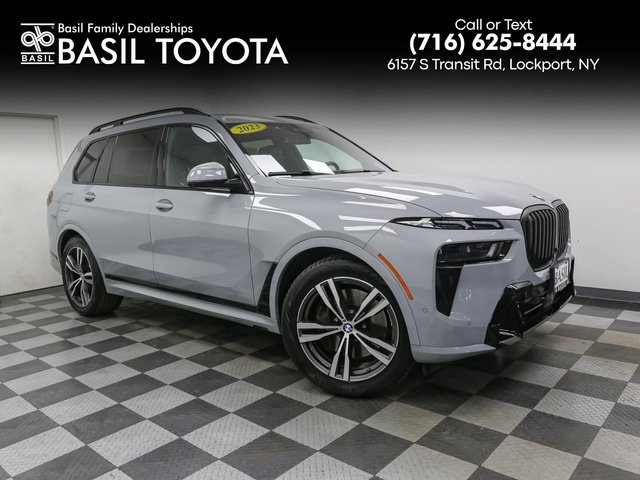 2023 BMW X7 xDrive40i