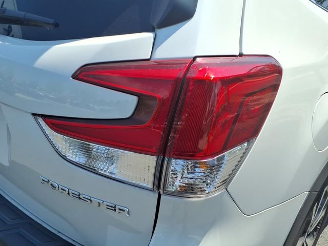Used 2023 White Subaru Limited image 14
