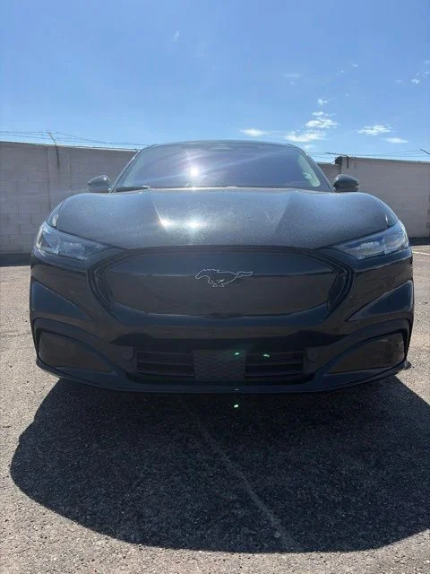 Used 2023 Black Ford Premium image 1