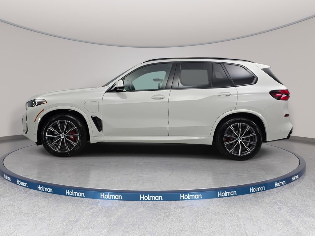 New 2026 Alpine White BMW xDrive50e image 8