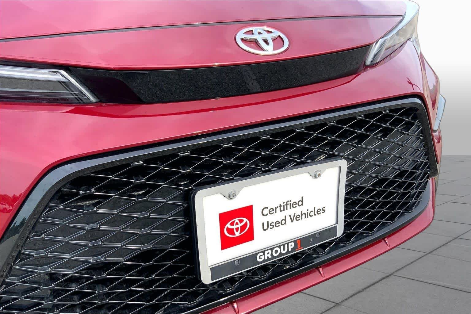 Used 2026 Ruby Flare Pearl Toyota Hybrid SE image 29