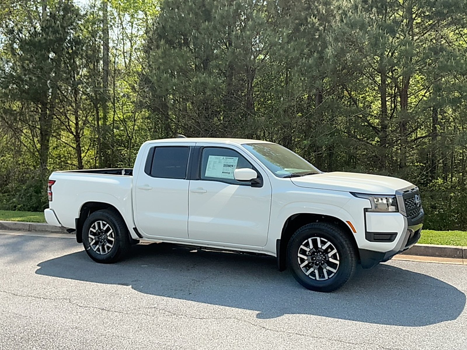 New 2026 Glacier White Nissan SV image 1