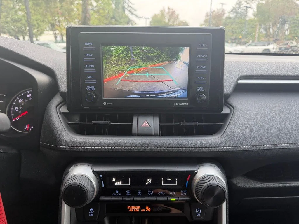 Used 2020 Magnetic Gray Metallic Toyota LE image 21