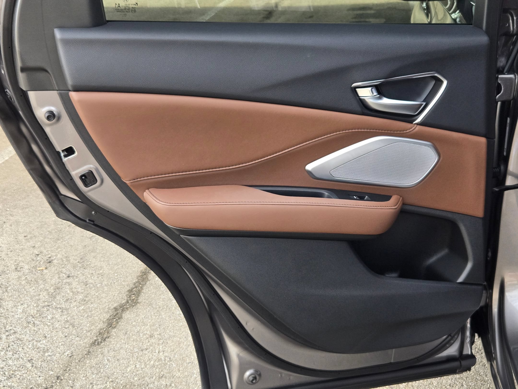 Used 2024 Liquid Carbon Metallic Acura with Advance Package image 15