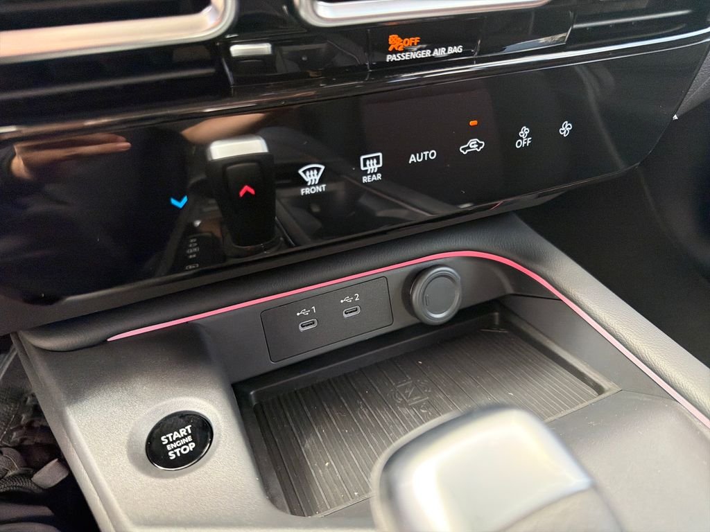 New 2026 Nissan Sentra SR 4D Sedan