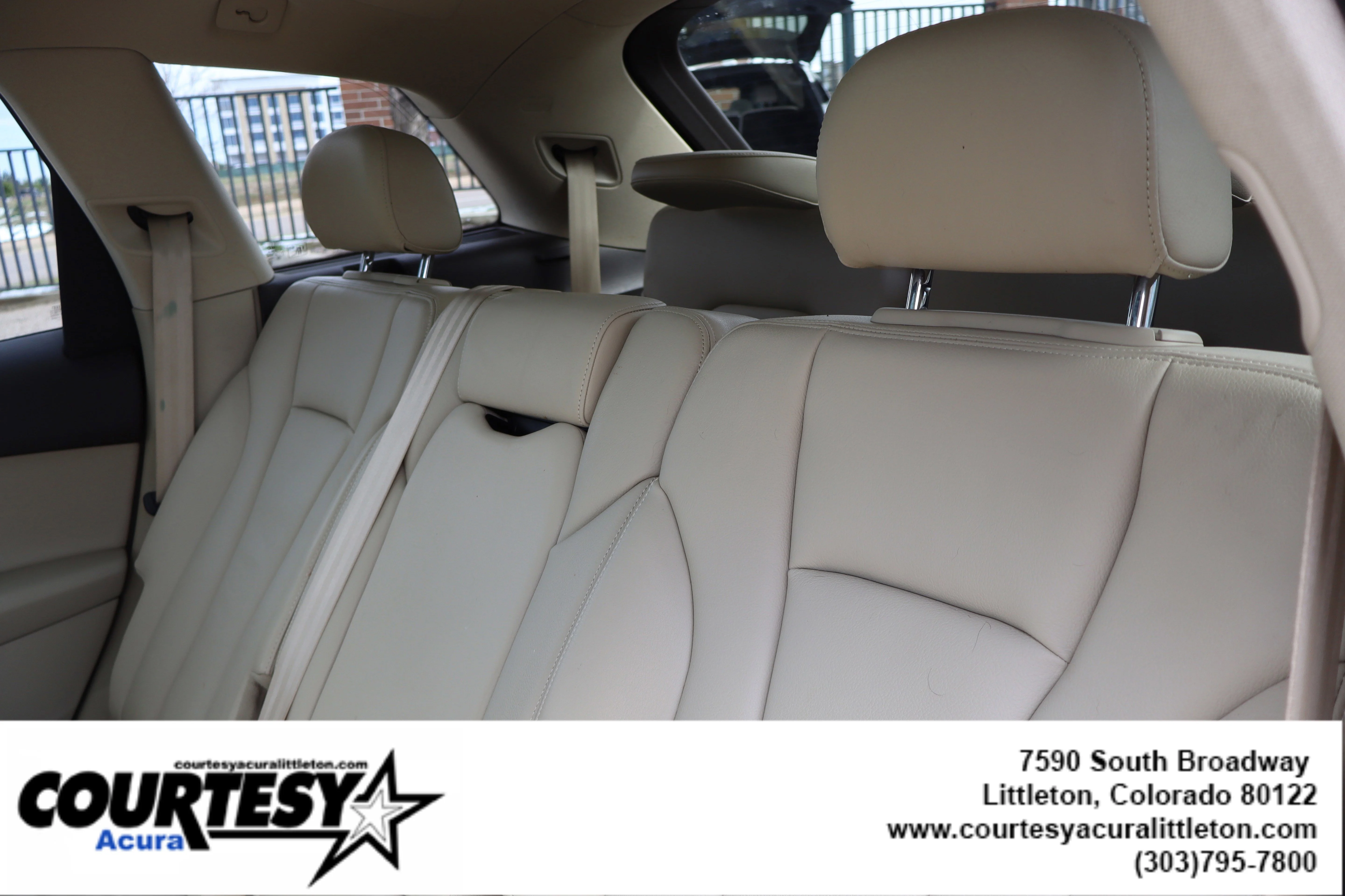Used 2018 White Audi Premium Plus image 25