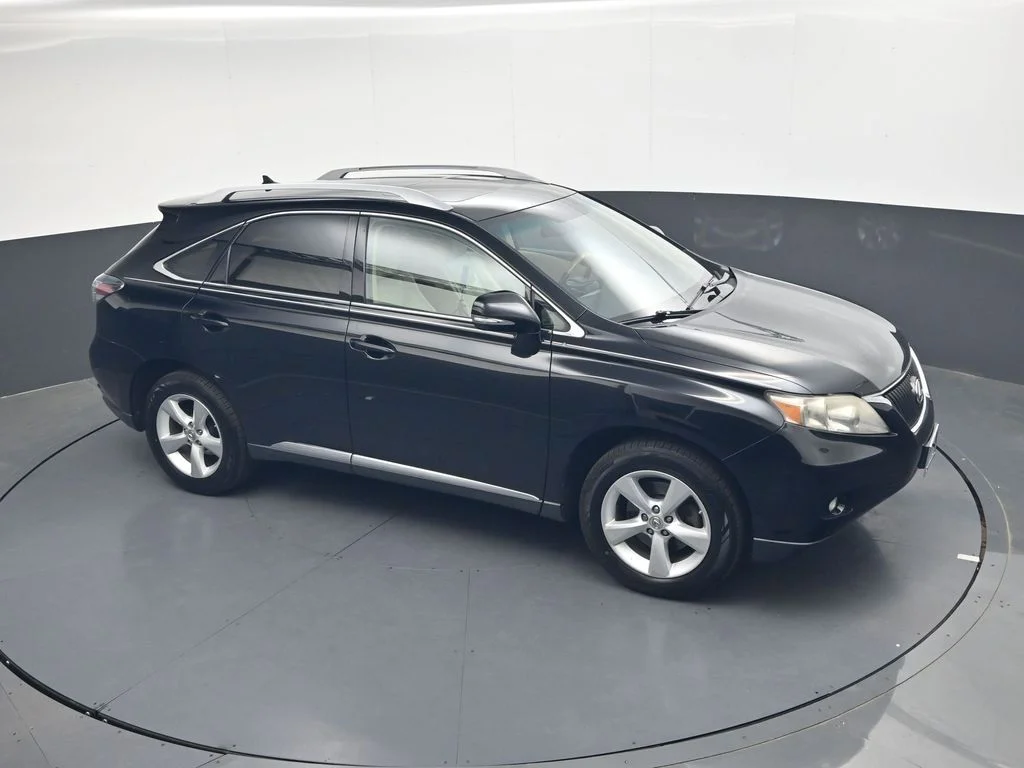 Used 2010  Lexus 350 image 17