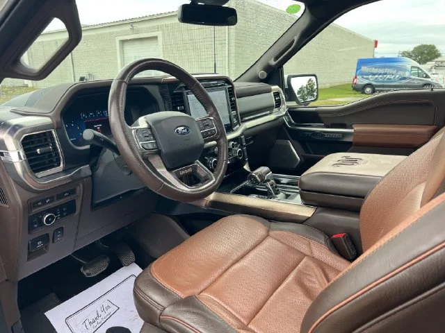 Used 2024 White Ford King Ranch image 36