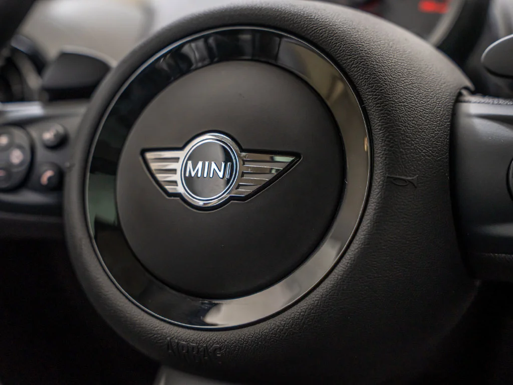 Used 2015 Blazing Red MINI  image 32