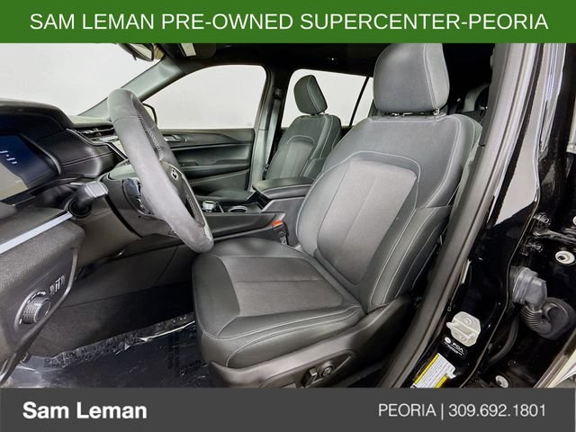 Used 2024 Black Jeep Laredo image 19