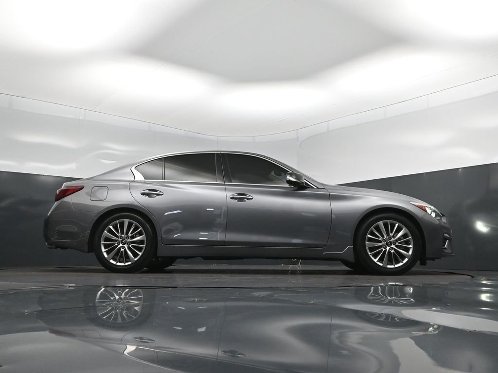 Certified Used 2023 Gray INFINITI LUXE image 39