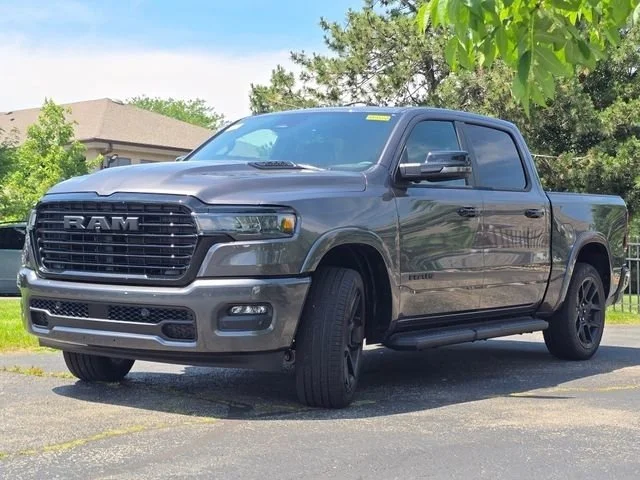 New 2026 Granite Crystal Metallic Clearcoat Ram Laramie image 33