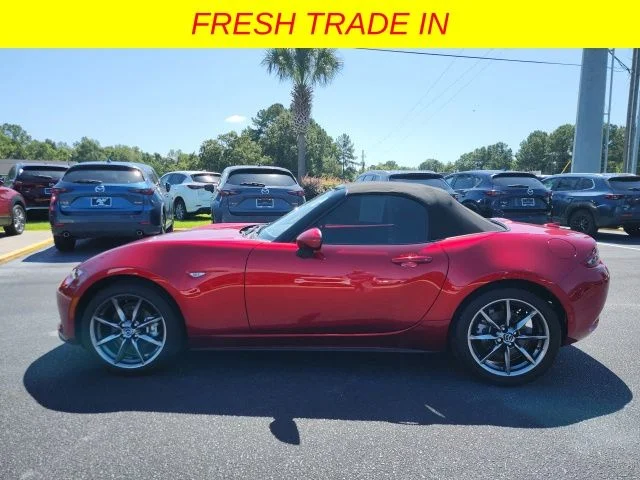 Used 2021 Red Mazda Grand Touring image 10