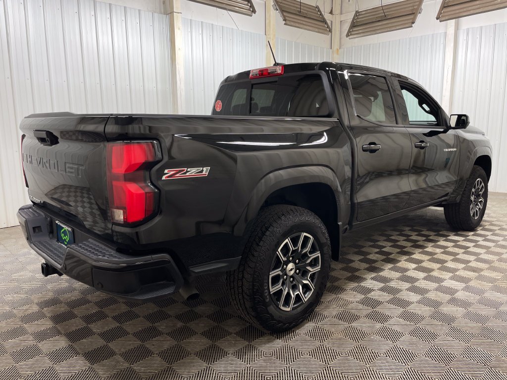 2024 Chevrolet Colorado Z71 - Photo 16