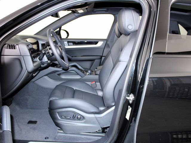 New 2026 Chromite Black Metallic Porsche  image 5
