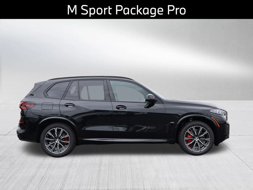 New 2026 Black Sapphire Metallic BMW xDrive40i image 6