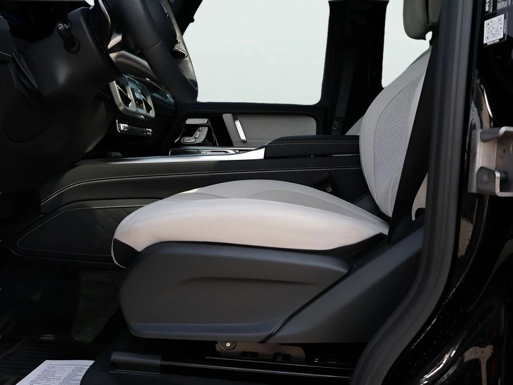 Certified Used 2025 Obsidian Black Mercedes-Benz G 63 AMG® image 41