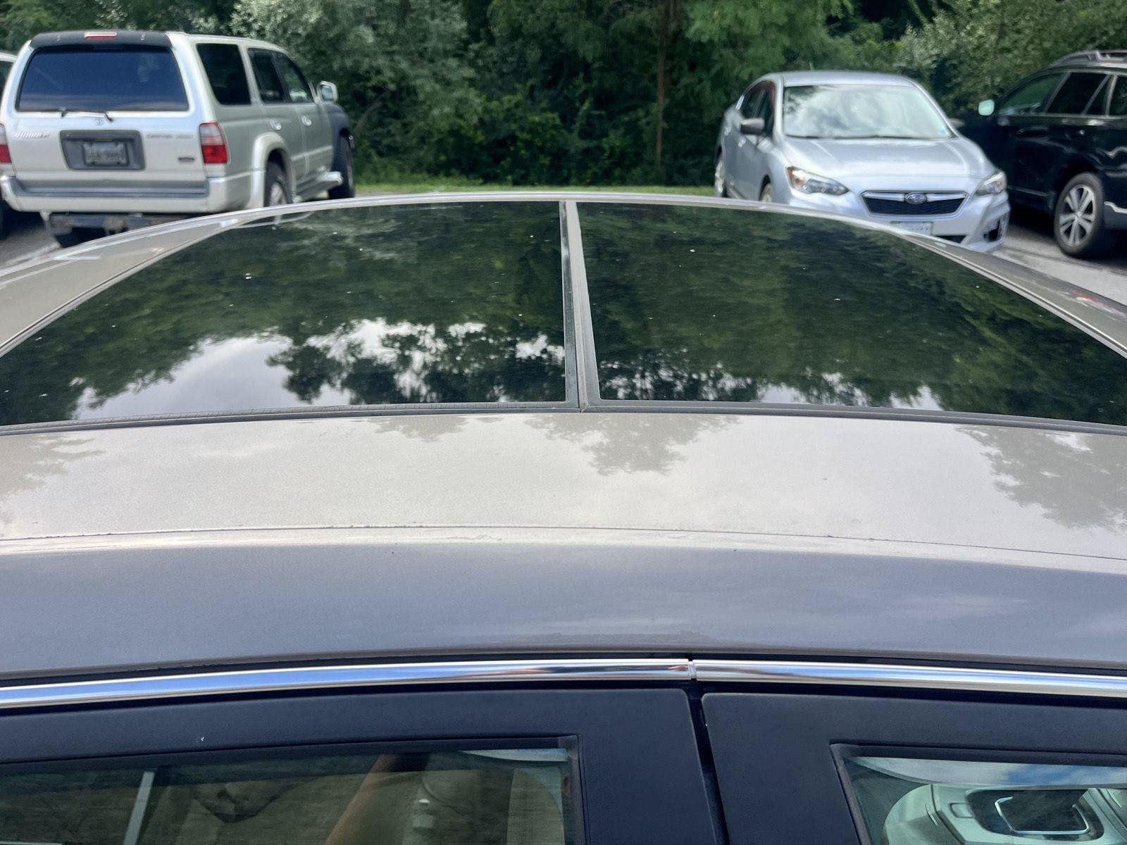 Used 2012 Mocha Steel Metallic Cadillac Luxury image 9