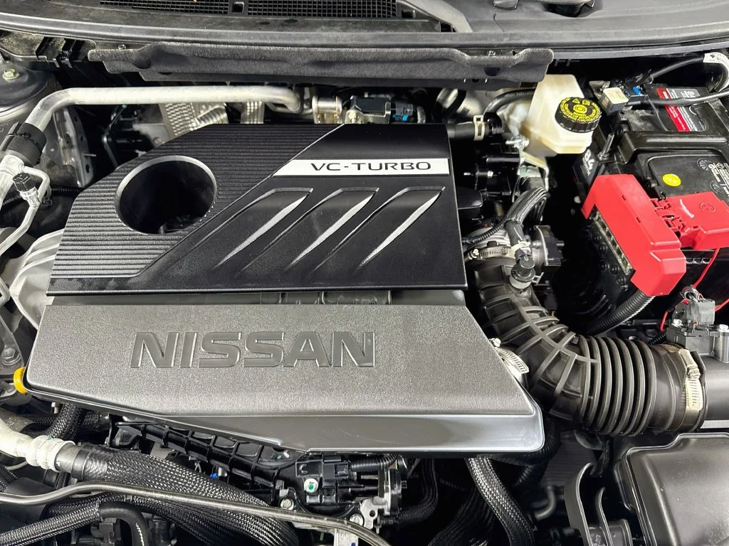 Used 2024 Gray Nissan Platinum image 39