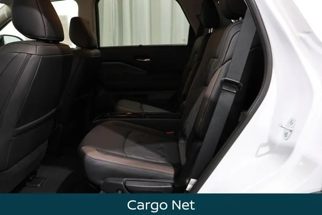 New 2026 Everest White Pearl TriCoat Nissan Platinum image 12
