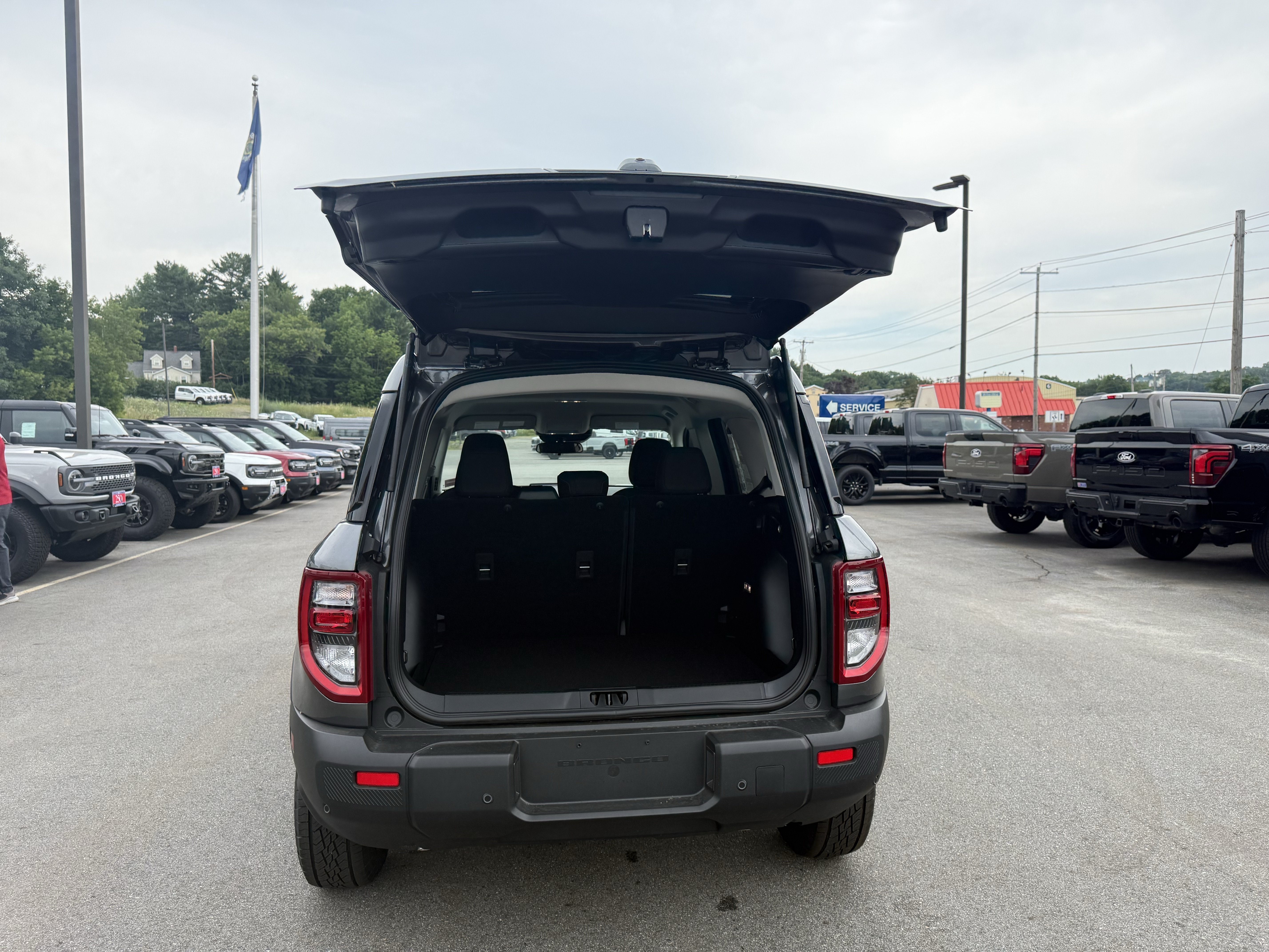 New 2026 Carbonized Gray Metallic Ford Big Bend® image 8