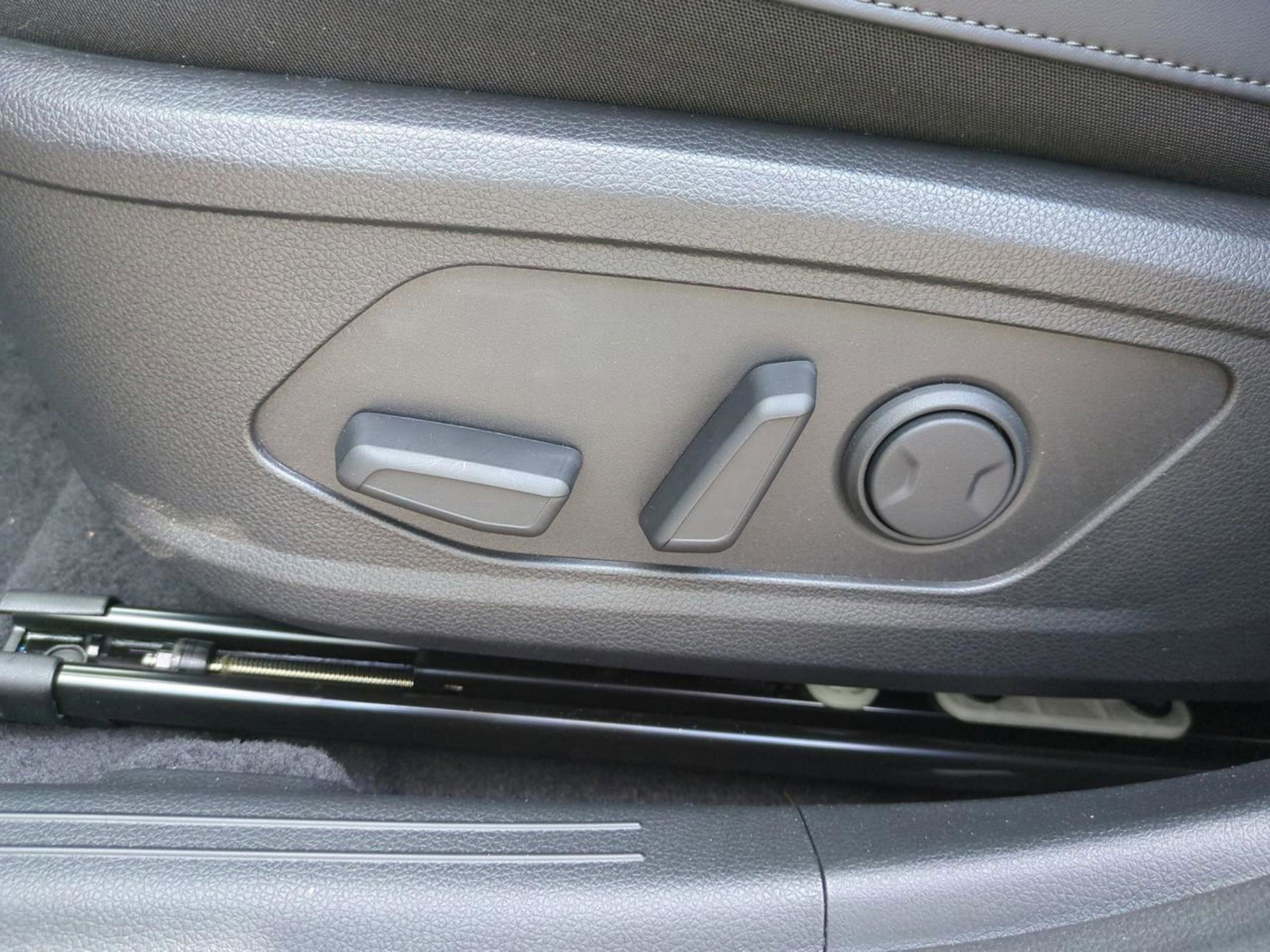 New 2026 Steel Matte Gray Kia GT-Line image 21
