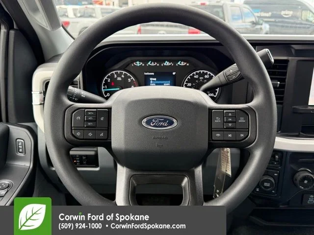 New 2026 Oxford White Ford XL image 18