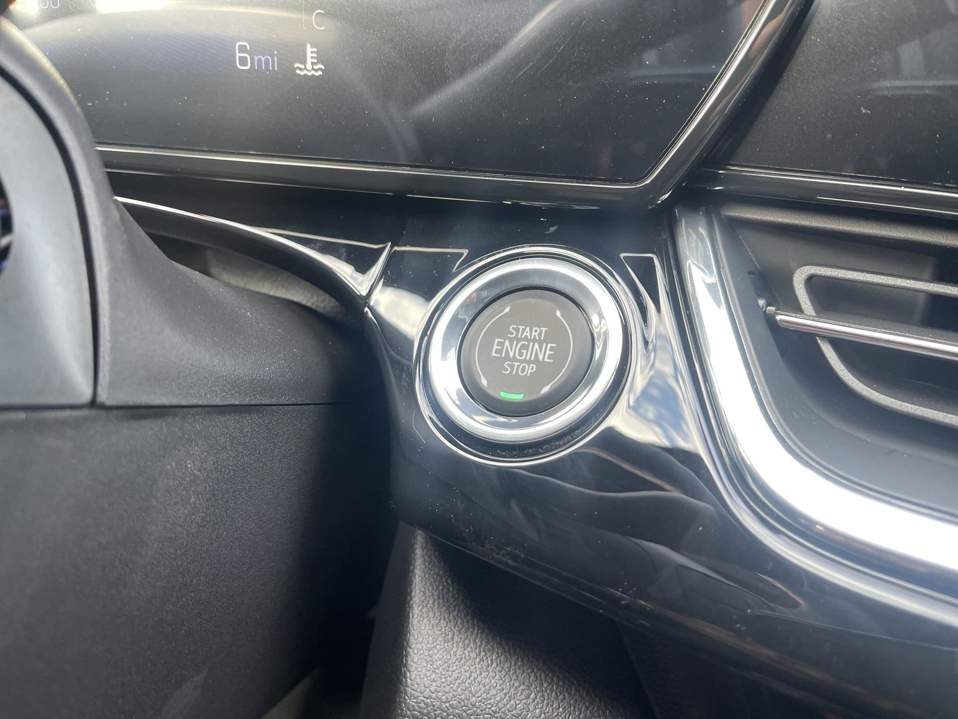 2026 Chevrolet Trax RS - Photo 48
