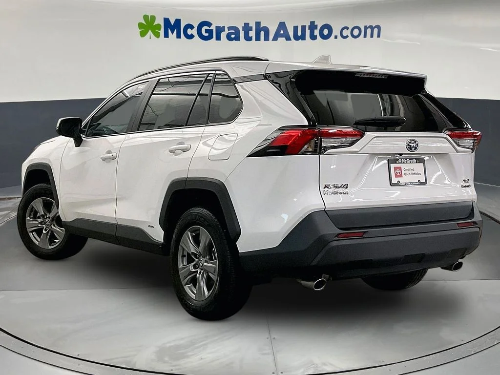 Certified Used 2024 White Toyota XLE image 3