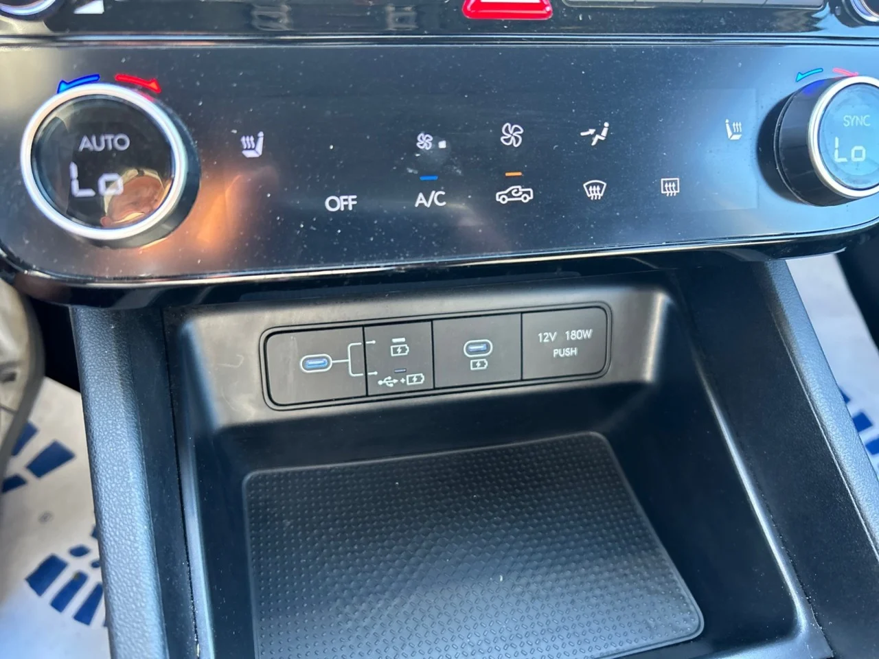 Used 2026  Hyundai SEL image 15
