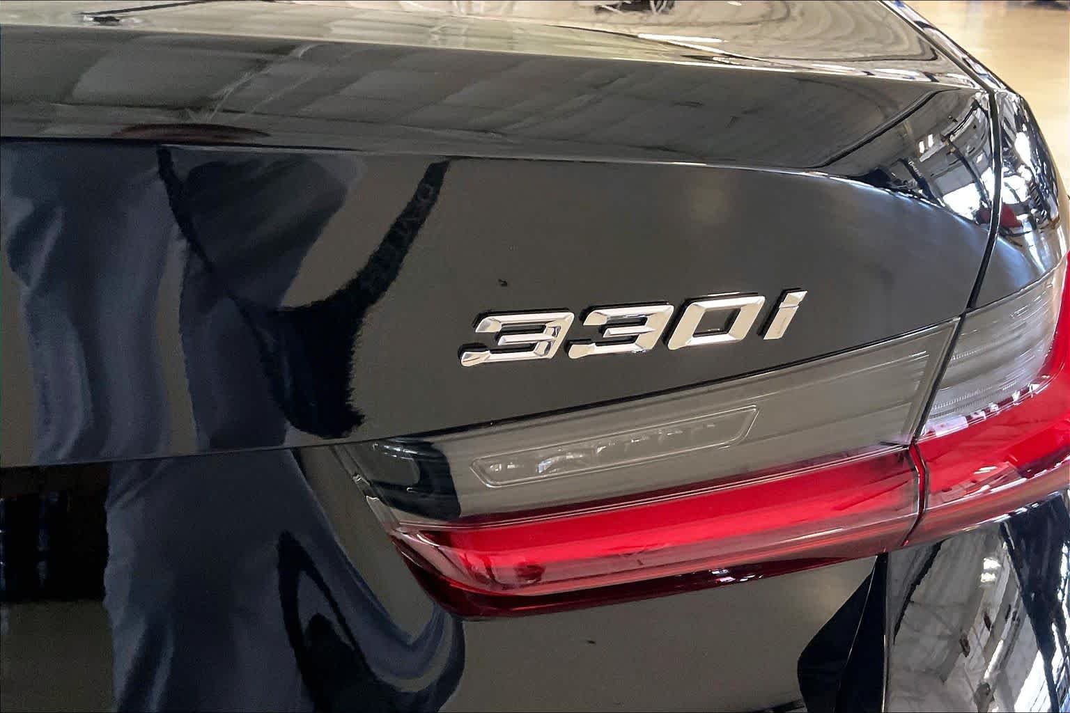 New 2026 Jet Black BMW 330i xDrive image 15