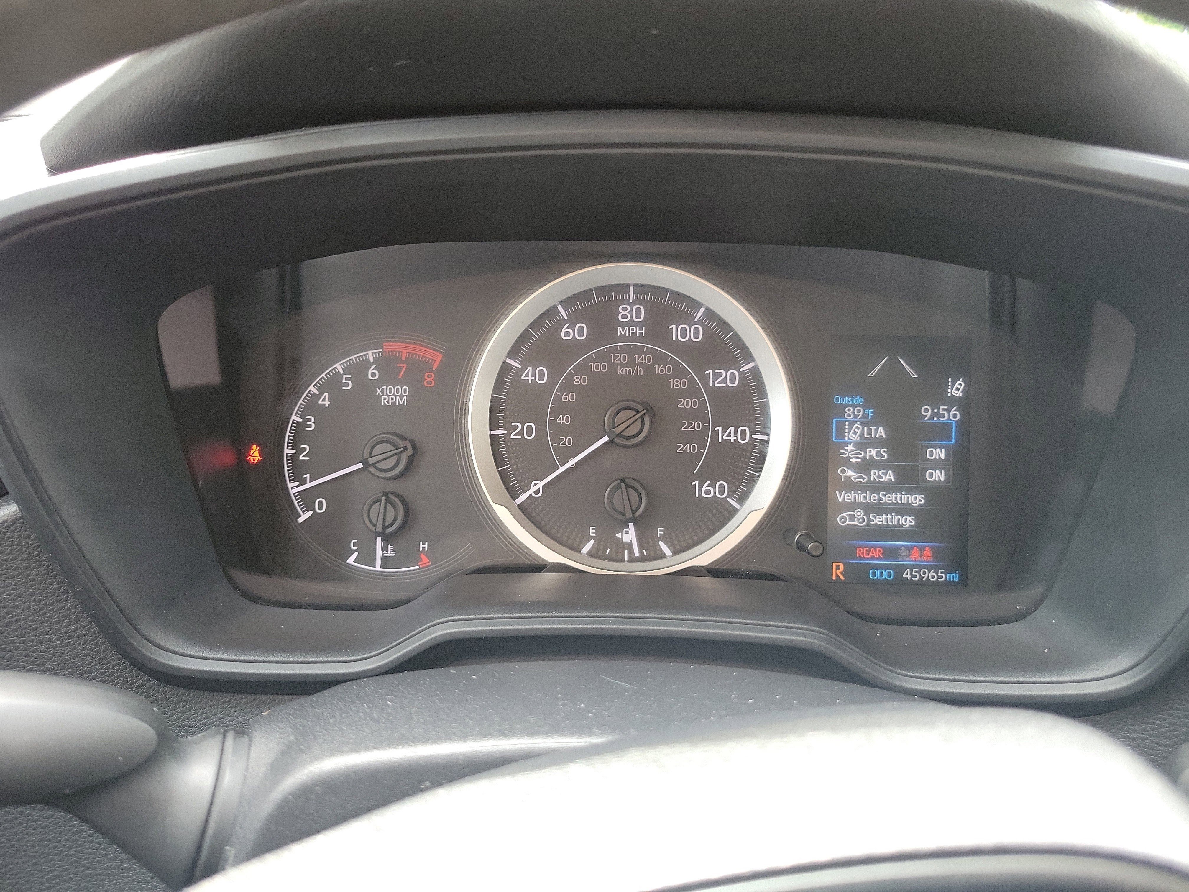 Used 2020 Classic Silver Metallic Toyota LE image 31