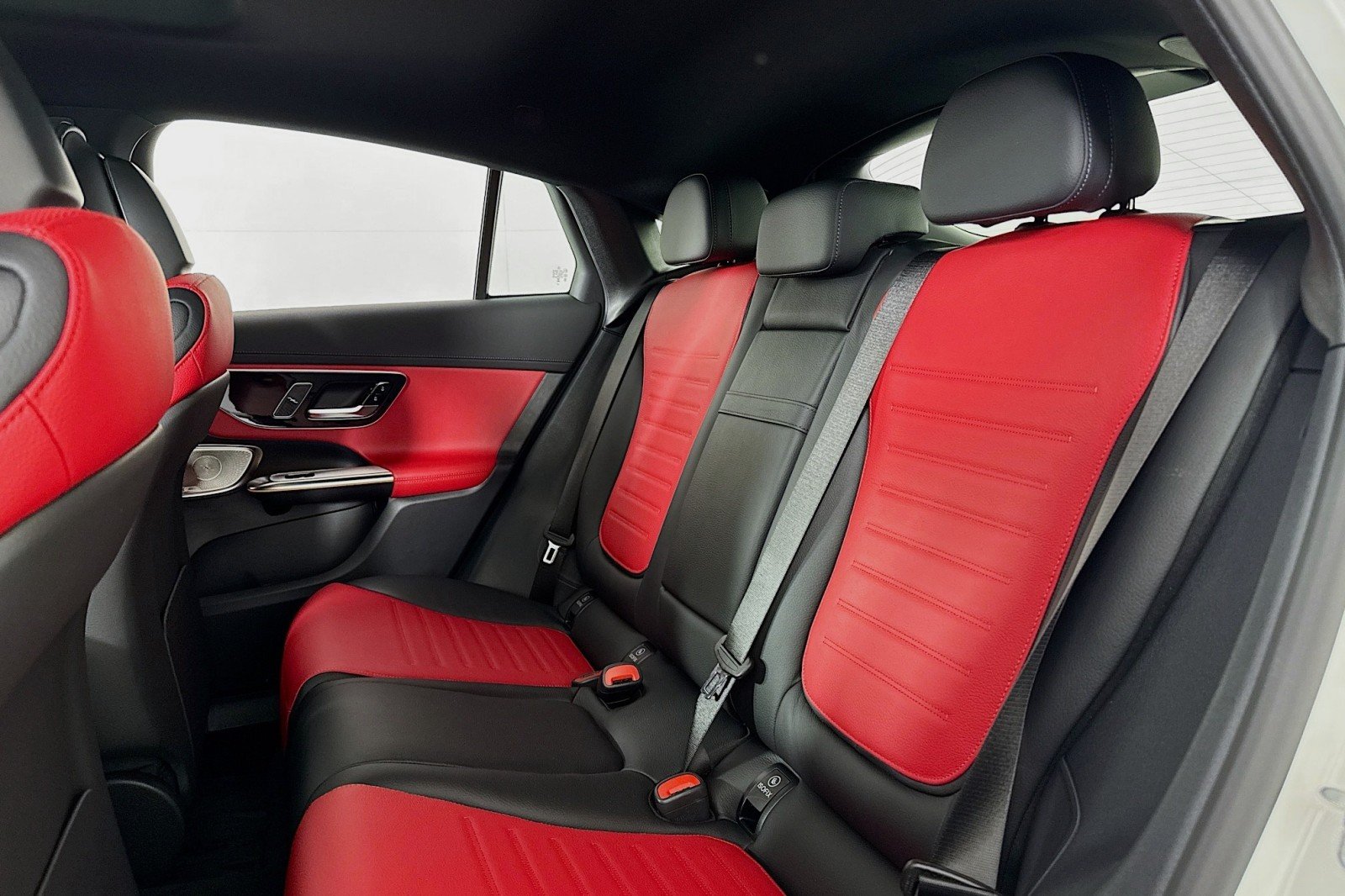 New 2026 Polar White Mercedes-Benz AMG® GLC 43 4MATIC Coupe image 7