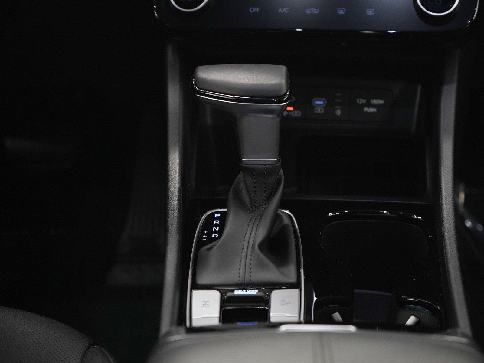 2025 Hyundai Santa Cruz XRT - Photo 17