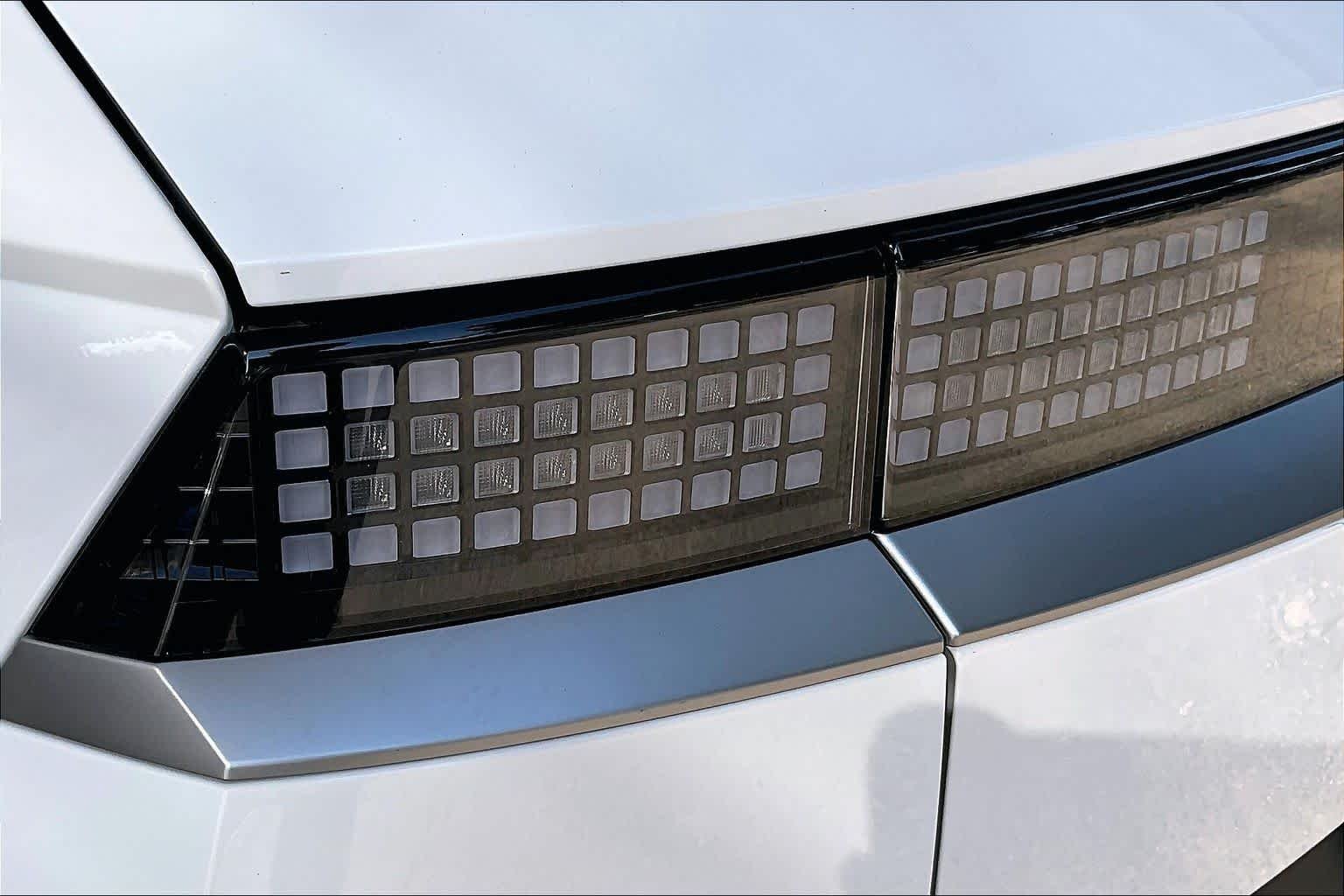 Certified Used 2026 Atlas White Hyundai SE image 27