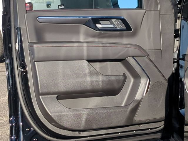 2026 Chevrolet Suburban RST - Photo 21