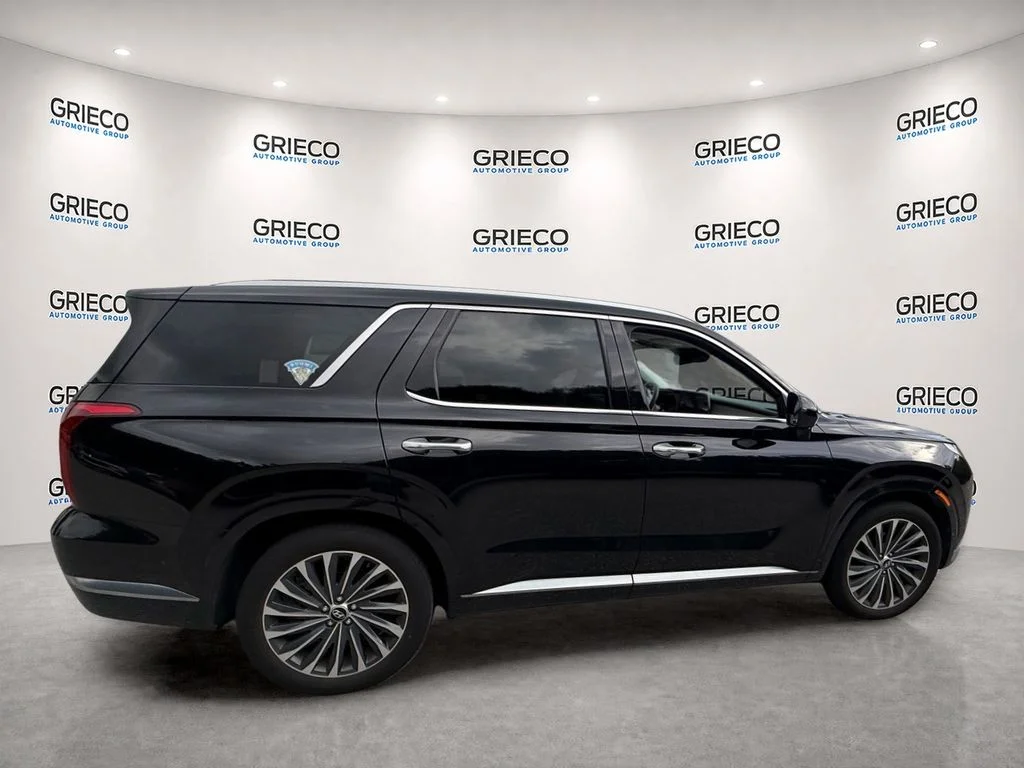 Used 2024 Black Hyundai Calligraphy image 8