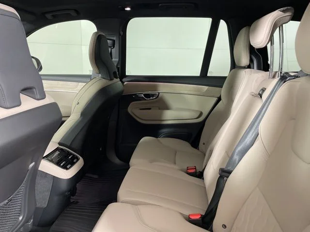 2025 Volvo XC90 Core - Photo 38