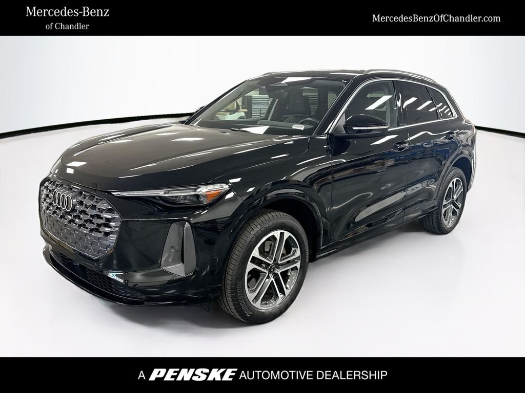 Used 2025 Black Metallic Audi 2.0T Premium Plus image 1