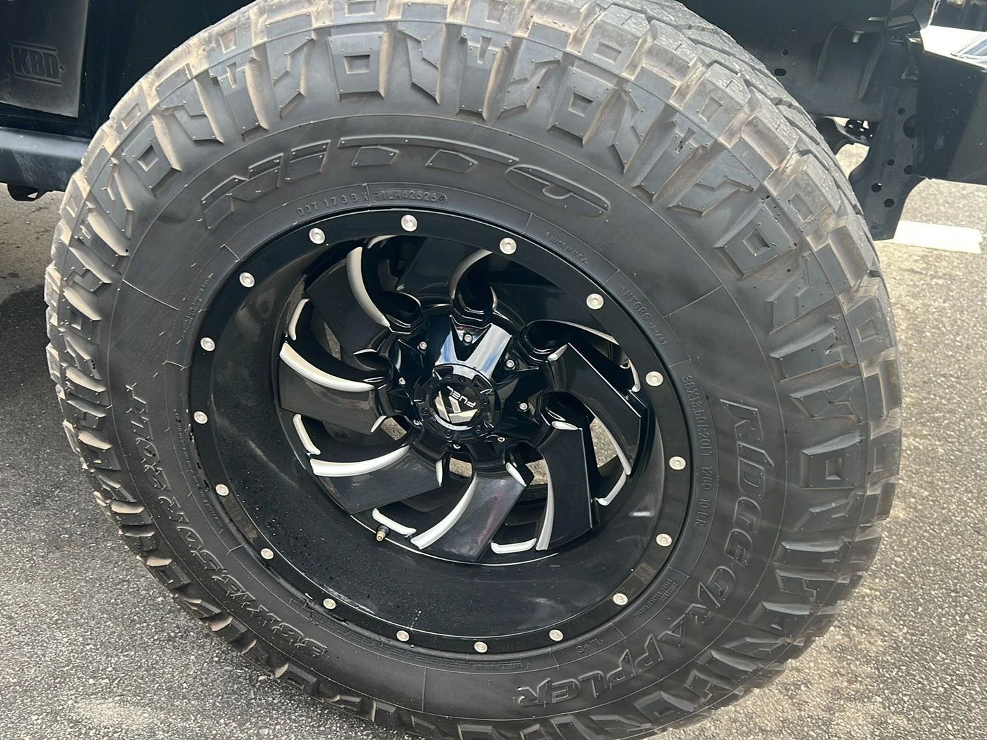 Used 2022 Black Clearcoat Jeep Unlimited Sport Altitude image 5