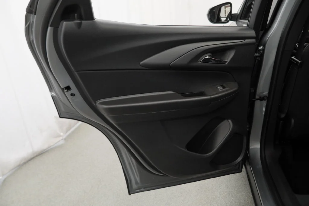 New 2026 Sterling Gray Metallic Chevrolet LT image 32