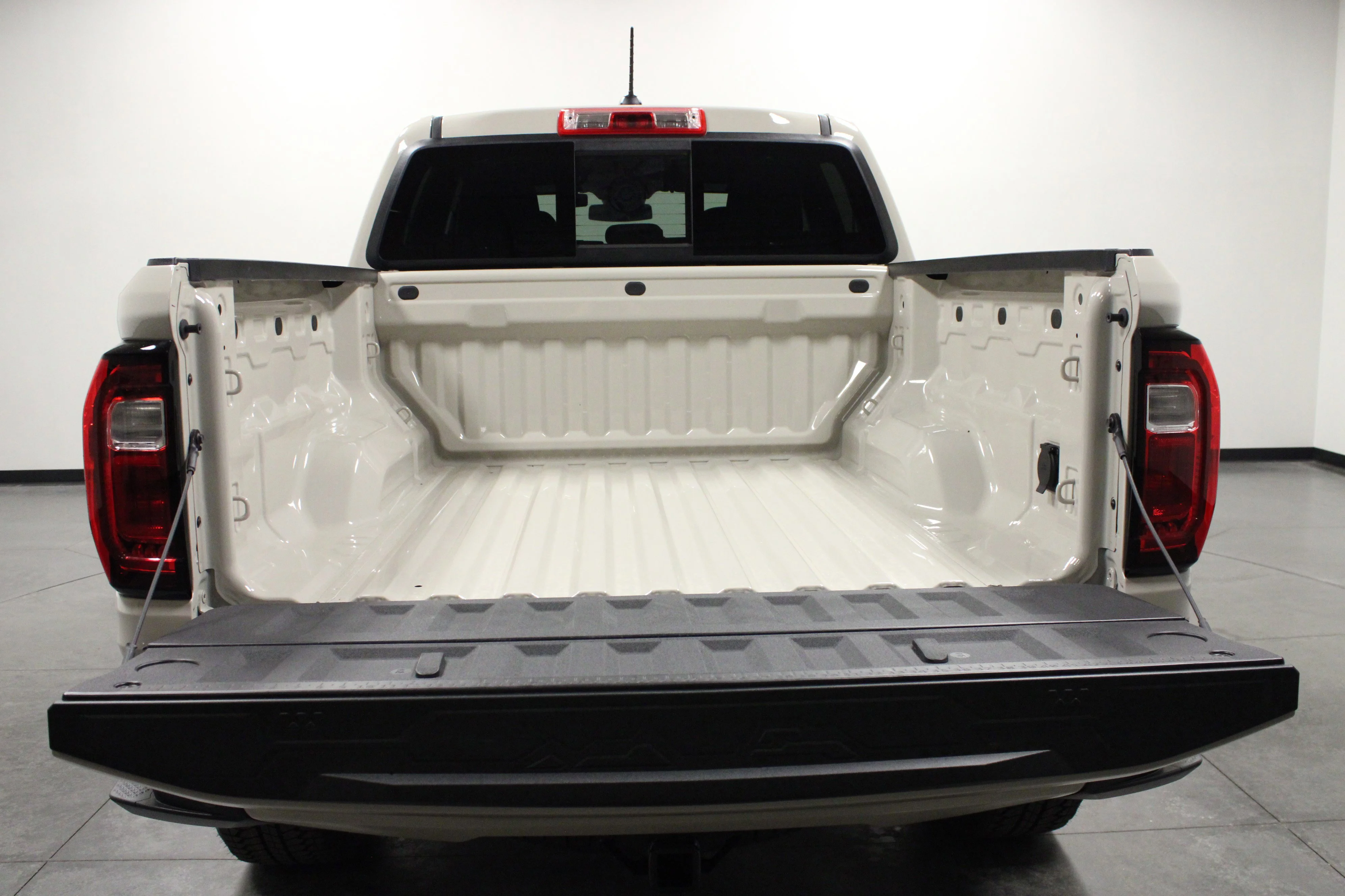New 2026 Coastal Dune GMC Elevation image 14