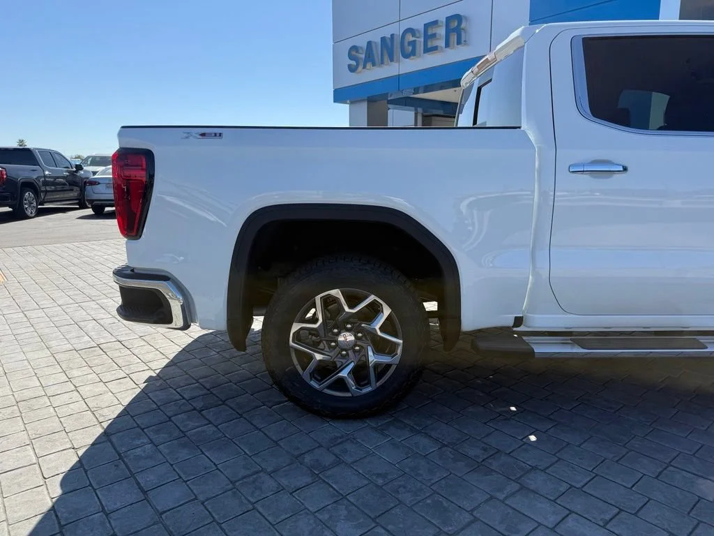 New 2026 Summit White GMC SLT image 11